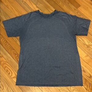 Lululemon Metal Vent Tech Crew Size XL